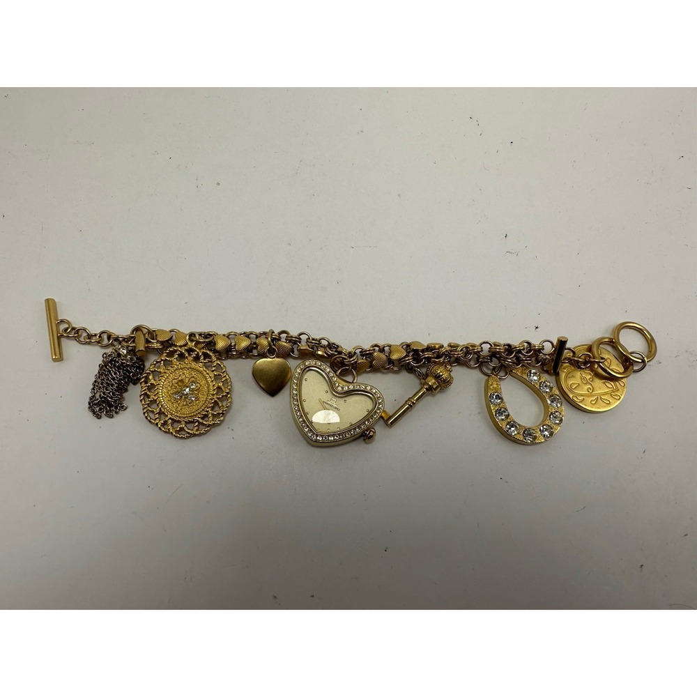 Jennifer Lopez JL/2288 New Battery Ladies Charm Watch 28MM 8" Heart Shaped J92